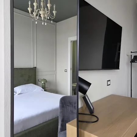 Corso Italia 4* Mediolan